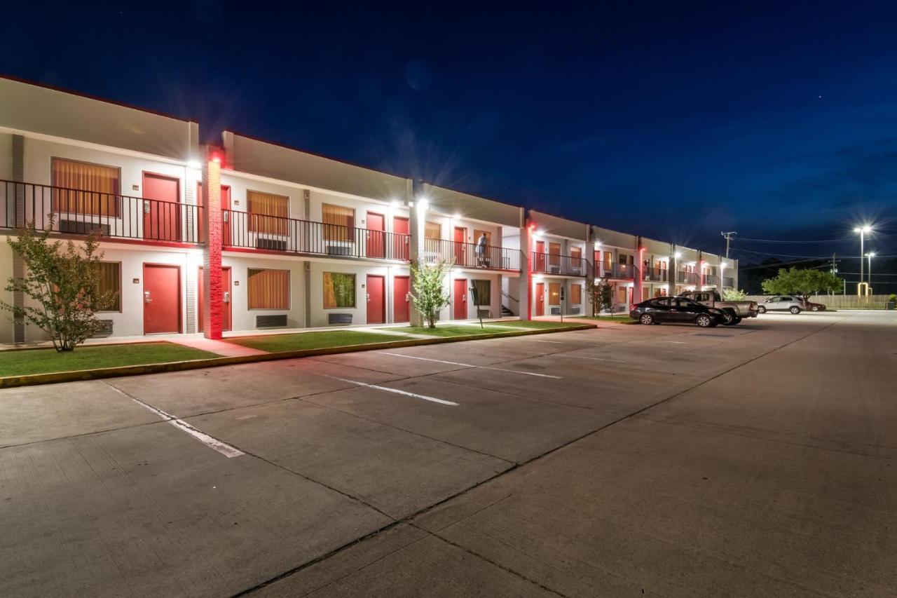 Red Roof Inn Gulfport - Biloxi Airport Exterior photo